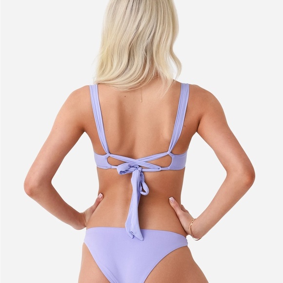 L*Space Lilac Camellia Bikini Top 👙 - Picture 7 of 10